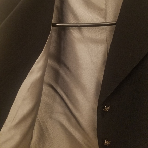 Tahari by Arthur S. Levine 2Pc Sz6 Black Pantsuit - Picture 3 of 8